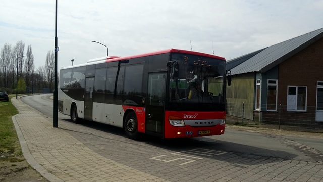 Foto van ARR Setra S 415 LE Business 29 Standaardbus door Jossevb