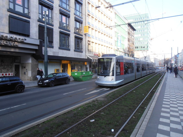 Foto van Rheinbahn NF10 2007 Tram door Perzik