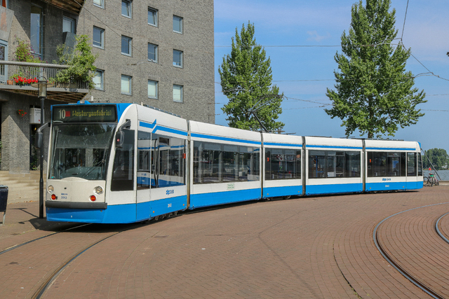 Foto van GVB Siemens Combino 2043 Tram door EWPhotography