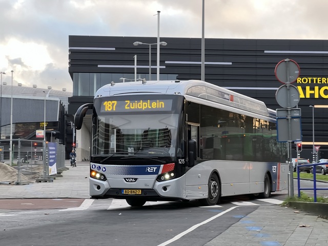 Foto van RET VDL Citea SLE-120 Hybrid 1215 Standaardbus door Stadsbus