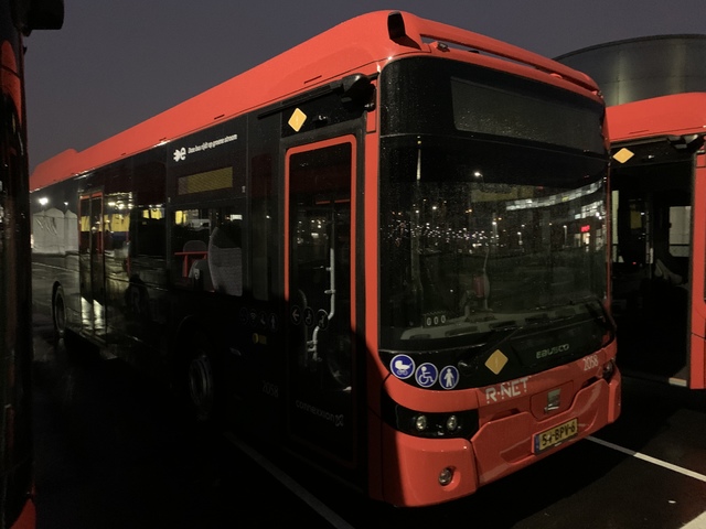 Foto van CXX Ebusco 2.2 (12mtr) 2058 Standaardbus door Stadsbus