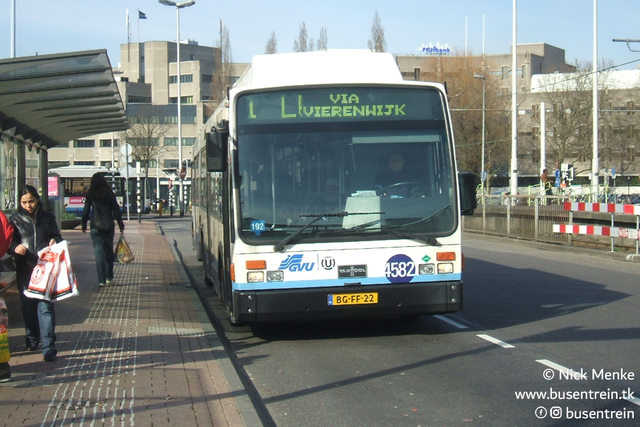 Foto van GVU Van Hool AG300 LPG 4582 Gelede bus door_gemaakt Busentrein