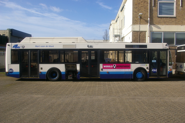 Foto van GVU Van Hool A300 LPG 4068 Standaardbus door wyke2207