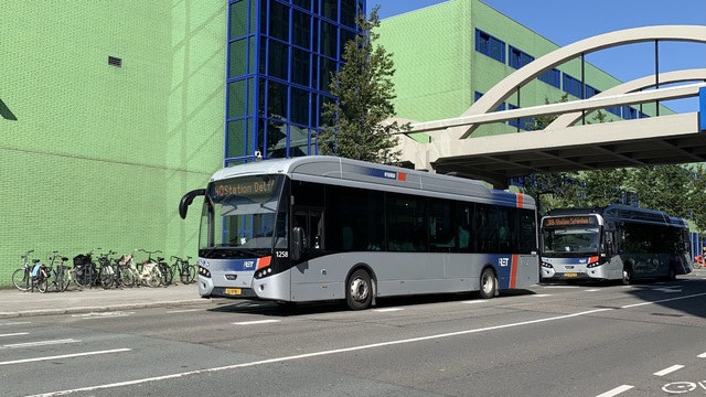 Foto van RET VDL Citea SLE-120 Hybrid 1258 Standaardbus door Stadsbus