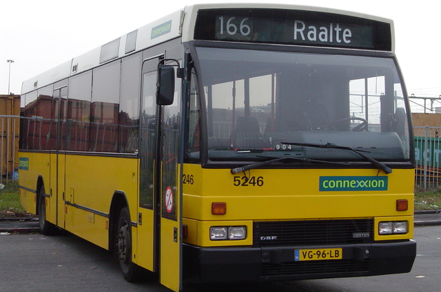 Foto van CXX Den Oudsten B88 5246 Standaardbus door wyke2207