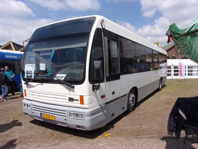 Foto van LBM Den Oudsten B95 8073 Standaardbus door Lijn45