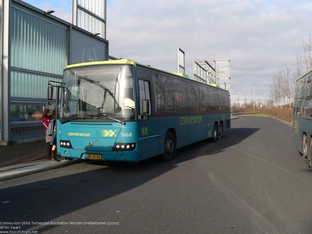 Foto van CXX Volvo 8700 BLE 5668 Standaardbus door tsov
