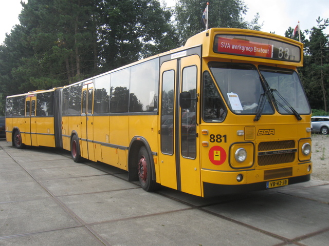 Foto van SVA DAF MBG200 881 Gelede bus door stefan188
