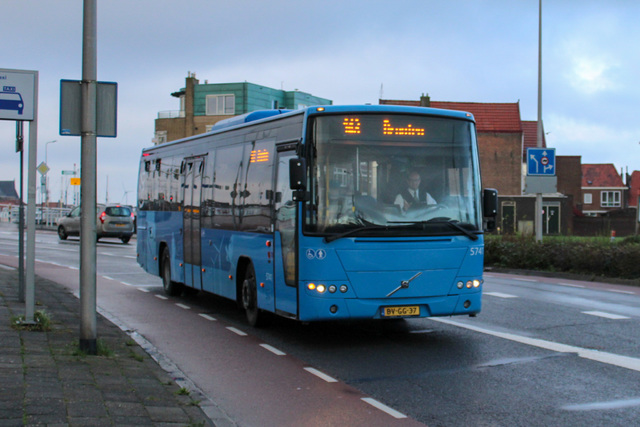 Foto van OVinIJ Volvo 8700 RLE 5741 Standaardbus door_gemaakt Bussenentreinenrondzwolle
