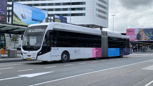 Foto van CXX VDL Citea SLFA-181 Electric 9742 Gelede bus door Stadsbus