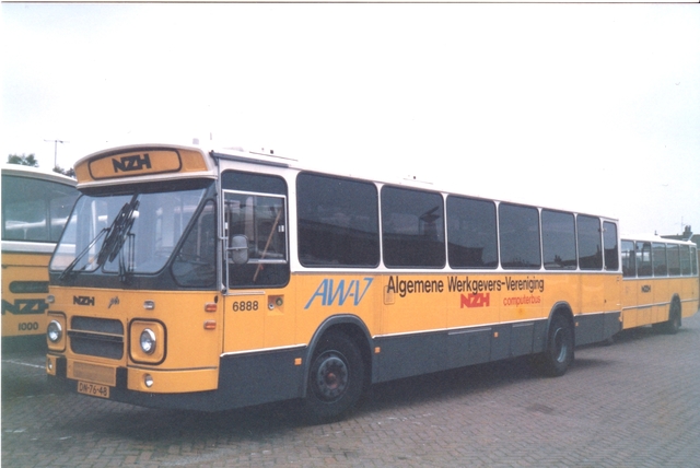 Foto van NZH DAF MB200 6888 Standaardbus door wyke2207