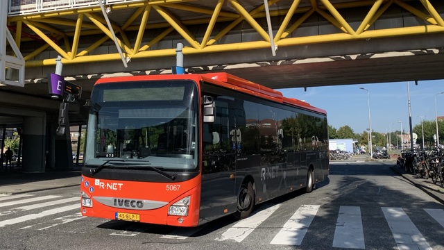 Foto van EBS Iveco Crossway LE CNG (12mtr) 5067 Standaardbus door Stadsbus