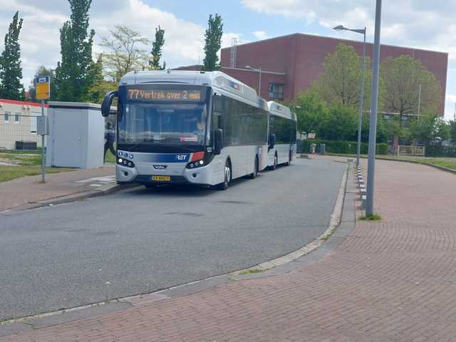 Foto van RET VDL Citea SLE-120 Hybrid 1208 Standaardbus door WimRET2023