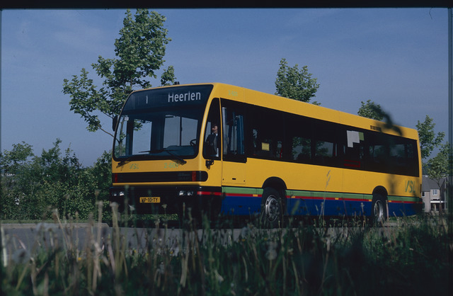 Foto van VSL Den Oudsten B89 2601 Standaardbus door_gemaakt HSarchief