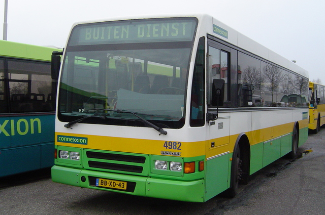 Foto van CXX Berkhof 2000NL 4982 Standaardbus door wyke2207