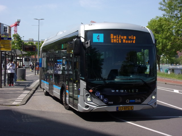 Foto van QBZ Heuliez GX437 ELEC 7418 Gelede bus door Lijn45