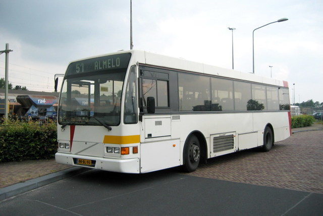 Foto van CXX Berkhof 2000NL 4758 Standaardbus door wyke2207