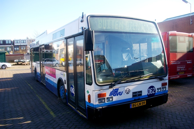Foto van GVU Van Hool A300 LPG 4062 Standaardbus door wyke2207