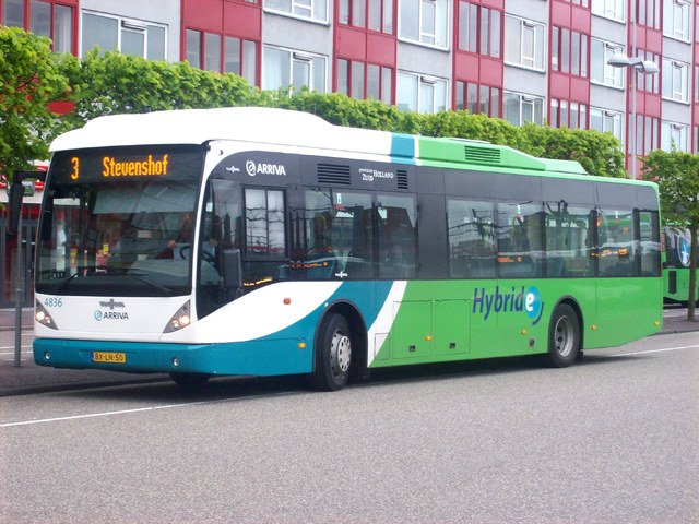 Foto van ARR Van Hool A300 Hybrid 4836 Standaardbus door wyke2207