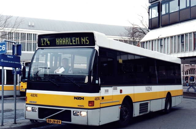 Foto van NZH Berkhof Duvedec 4874 Standaardbus door wyke2207