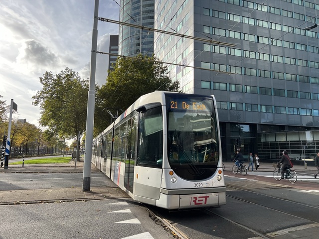 Foto van RET Citadis 2029 Tram door Stadsbus