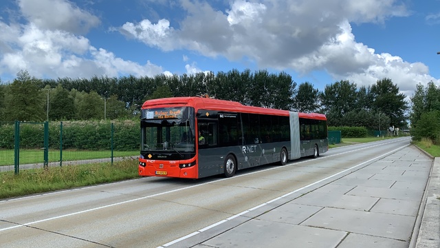Foto van CXX Ebusco 2.2 (18mtr) 9806 Gelede bus door Stadsbus