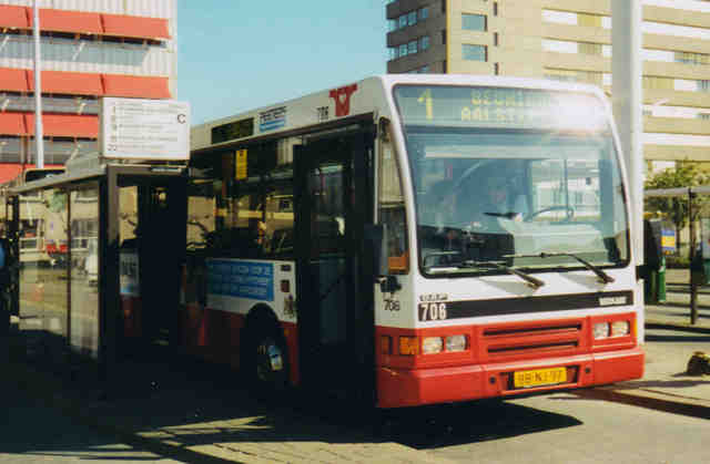 Foto van CVD Berkhof 2000NL 706 Standaardbus door Jelmer