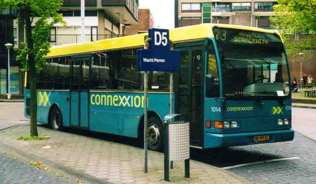 Foto van CXX Berkhof 2000NL 1014 Standaardbus door Jelmer