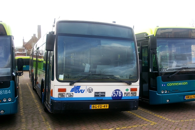 Foto van GVU Van Hool AG300 LPG 4576 Gelede bus door_gemaakt wyke2207