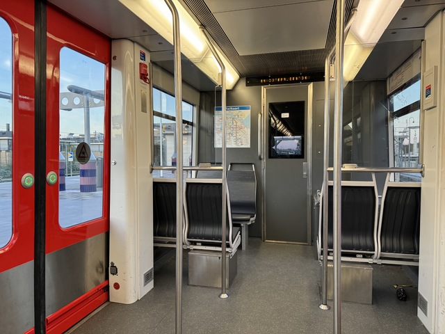 Foto van GVB S3/M4 72 Metro door_gemaakt Stadsbus