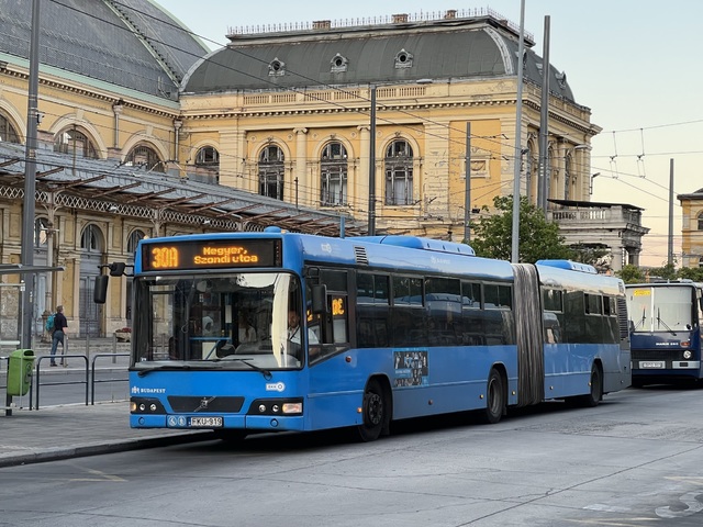 Foto van BKK Volvo 7700A 919 Gelede bus door Stadsbus