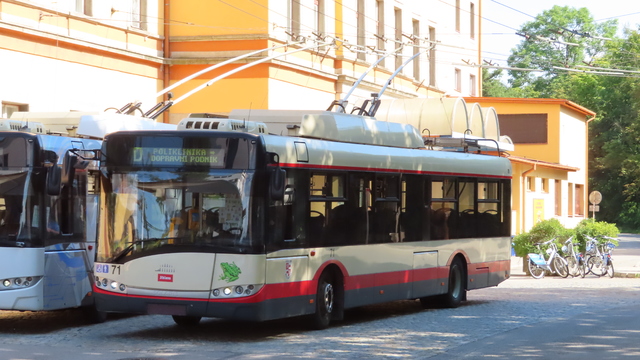 Foto van DPMJ Skoda 26Tr 71 Standaardbus door OVSpotterLinschoten