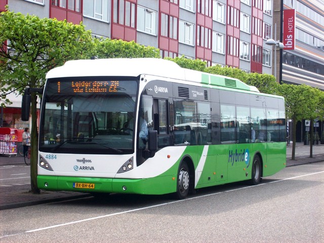 Foto van ARR Van Hool A300 Hybrid 4884 Standaardbus door wyke2207