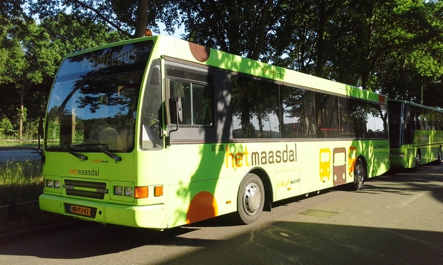 Foto van HMD Berkhof 2000NL 4921 Standaardbus door Marcel1970