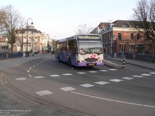 Foto van BBA Berkhof 2000NL 377 Standaardbus door tsov