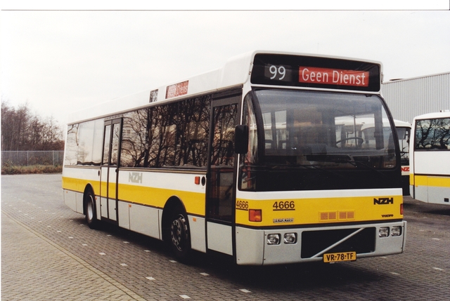 Foto van CXX Berkhof Duvedec 4666 Standaardbus door wyke2207