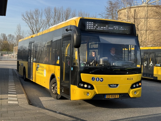 Foto van EBS VDL Citea LLE-120 4123 Standaardbus door Stadsbus