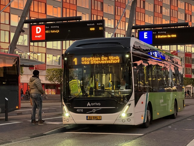 Foto van ARR Volvo 7900 Electric 4816 Standaardbus door Stadsbus