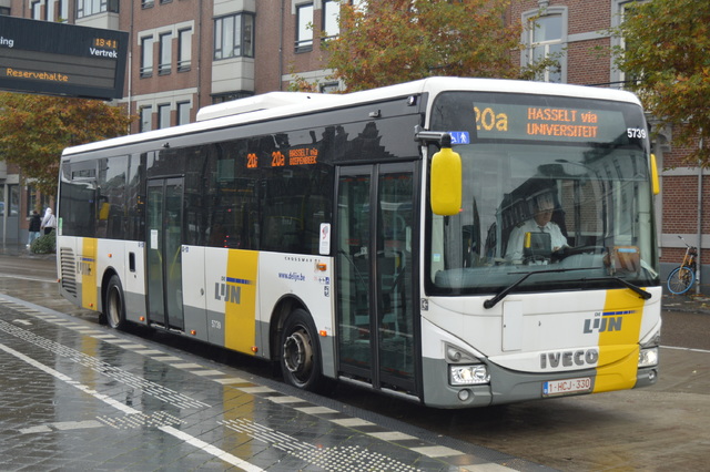 Foto van DeLijn Iveco Crossway LE (12mtr) 5739 Standaardbus door wyke2207