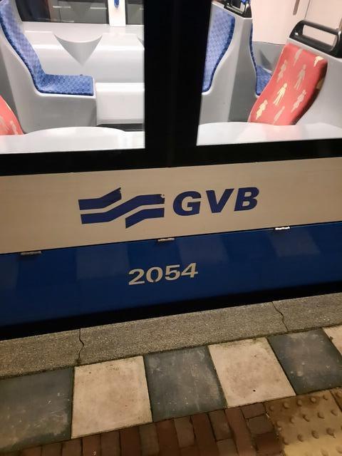 Foto van GVB Siemens Combino 2054 Tram door_gemaakt Kiantrains