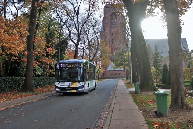Foto van DeLijn MAN Lion's City 12E 608067 Standaardbus door mauricehooikammer