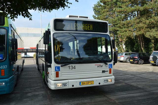 Foto van HTM Den Oudsten B96 134 Standaardbus door wyke2207