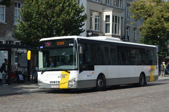 Foto van DeLijn Iveco Crossway LE (12mtr) 5720 Standaardbus door wyke2207