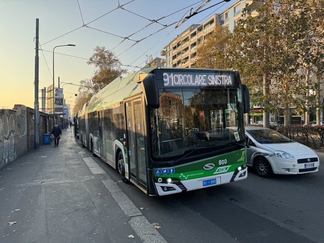 Foto van ATM Solaris Trollino 18 800 Gelede bus door_gemaakt Stadsbus