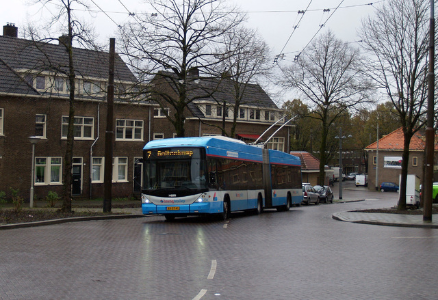 Foto van HER Hess Swisstrolley 5234 Gelede bus door Sanderlubbers