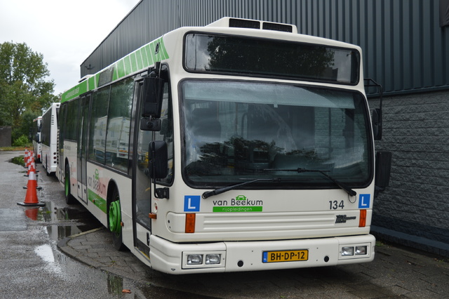 Foto van HTM Den Oudsten B96 134 Standaardbus door wyke2207
