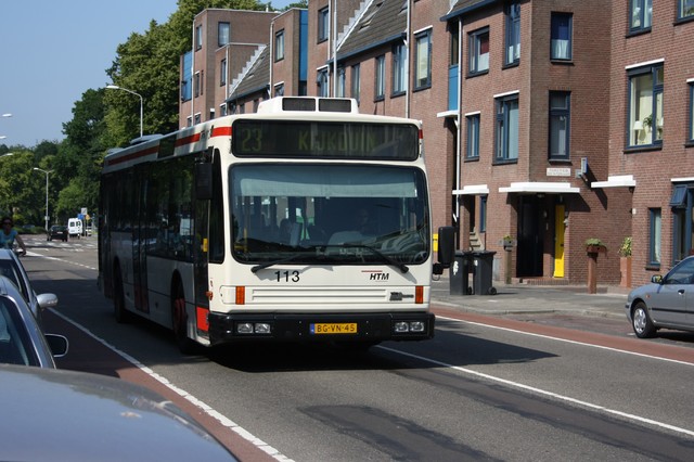 Foto van HTM Den Oudsten B96 113 Standaardbus door dmulder070