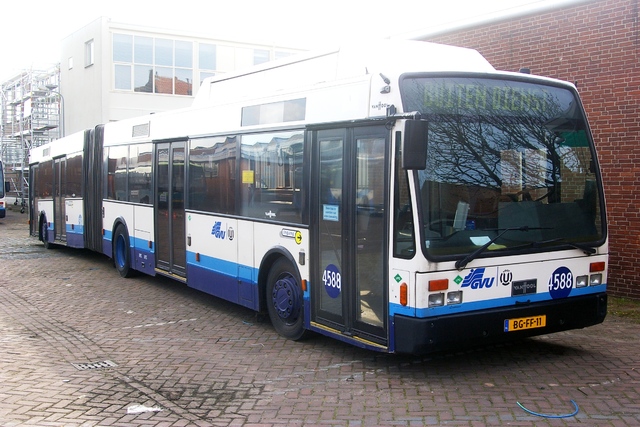 Foto van GVU Van Hool AG300 LPG 4588 Gelede bus door_gemaakt wyke2207