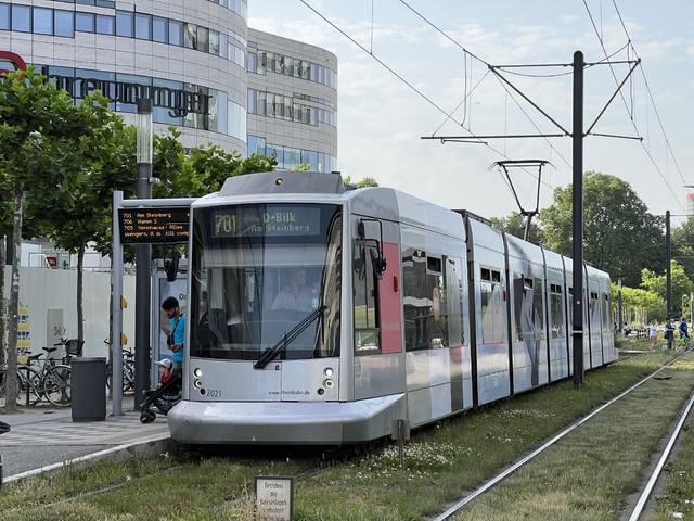 Foto van Rheinbahn NF10 2021 Tram door_gemaakt Stadsbus