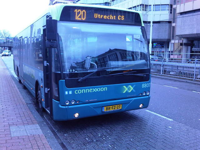 Foto van CXX VDL Ambassador ALE-120 8807 Standaardbus door stefan188